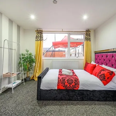 Rc10o Satisfying And Spacious * Leeds